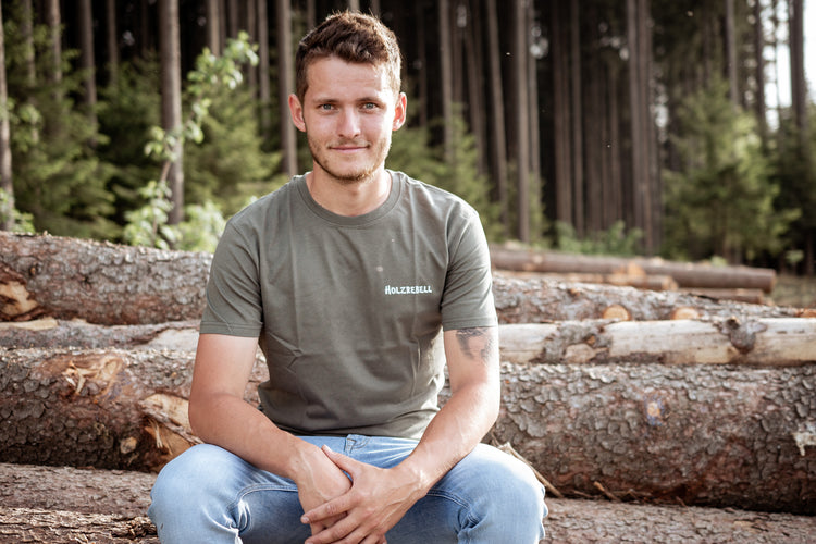 Herren T-Shirt in klassischer Form